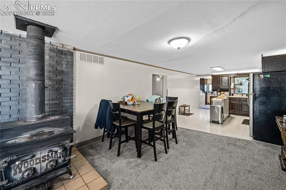 302 Meade Avenue Pueblo, CO 81001