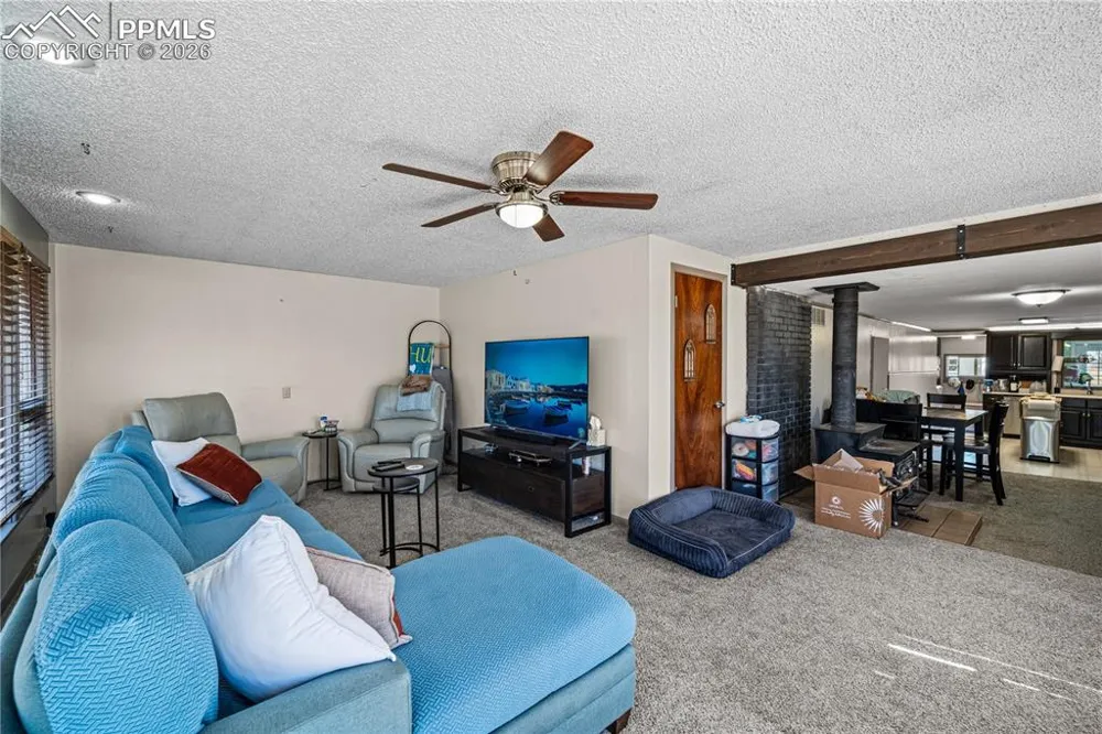 302 Meade Avenue Pueblo, CO 81001
