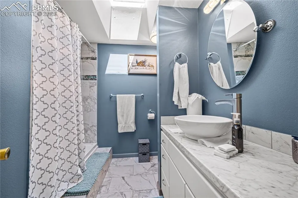 302 Meade Avenue Pueblo, CO 81001