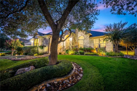 861 Santa Cruz Lane