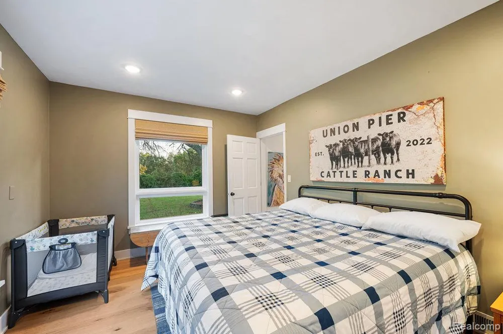 9695 Community Hall Road New Buffalo Township, MI 49129