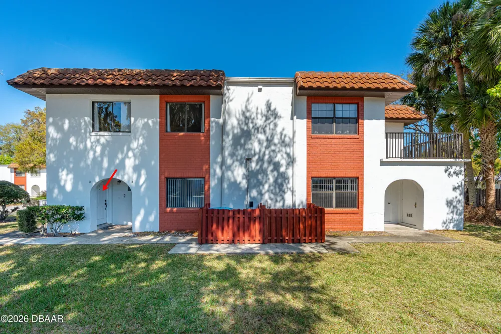 910 Big Tree Road #203 South Daytona, FL 32119