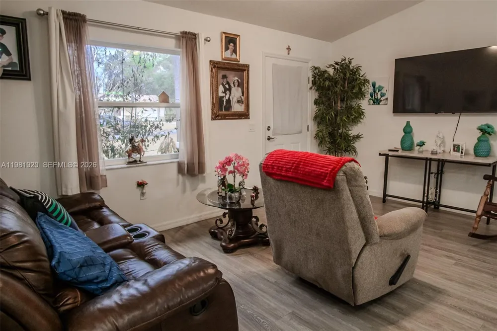 1123 Bucknell Inverness, FL 34450