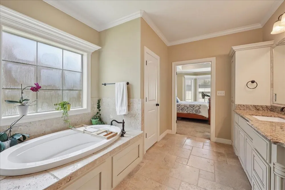 404 Birch View Drive Lumberton, TX 77657