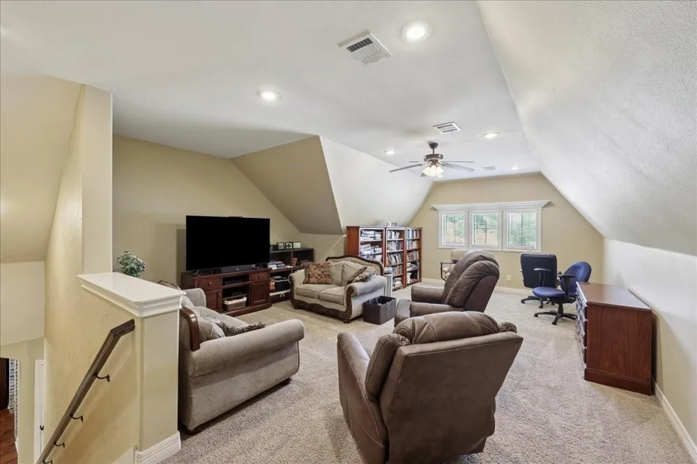 404 Birch View Drive Lumberton, TX 77657