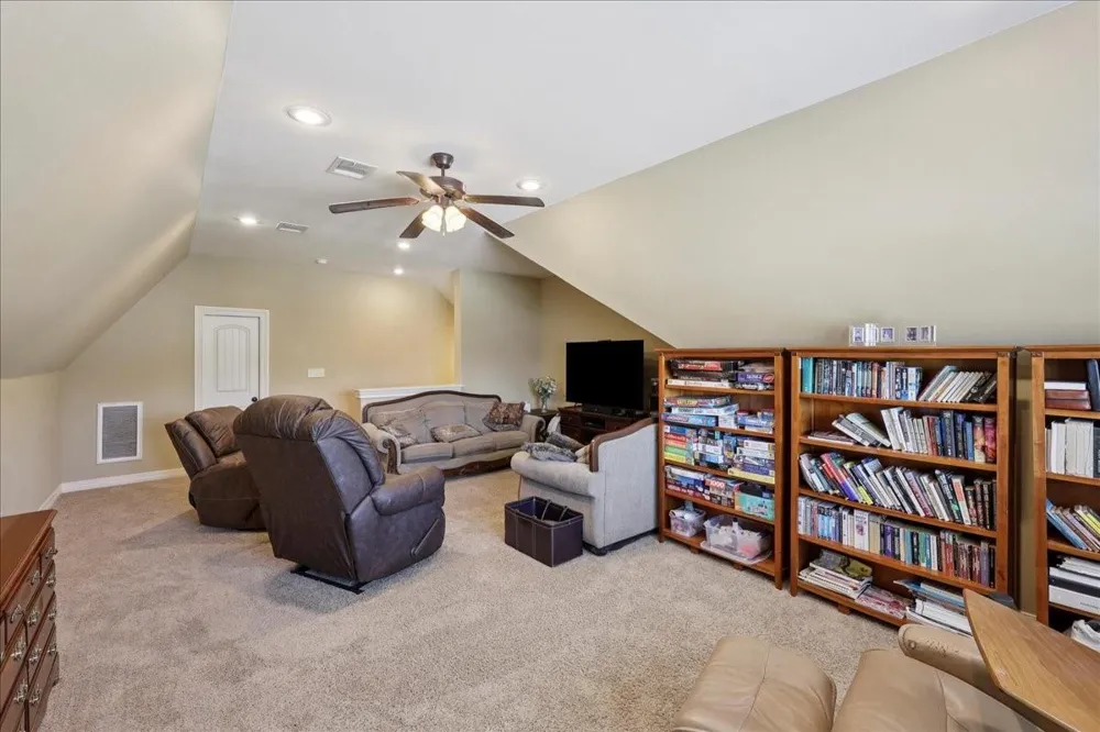404 Birch View Drive Lumberton, TX 77657