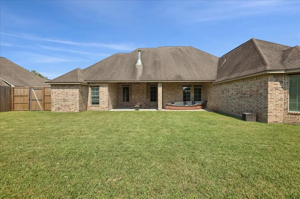 404 Birch View Drive Lumberton, TX 77657