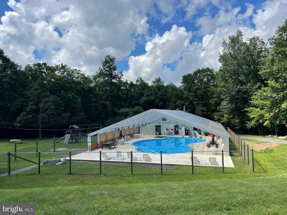329 WHITEFACE CIRCLE Zion Grove, PA 17985