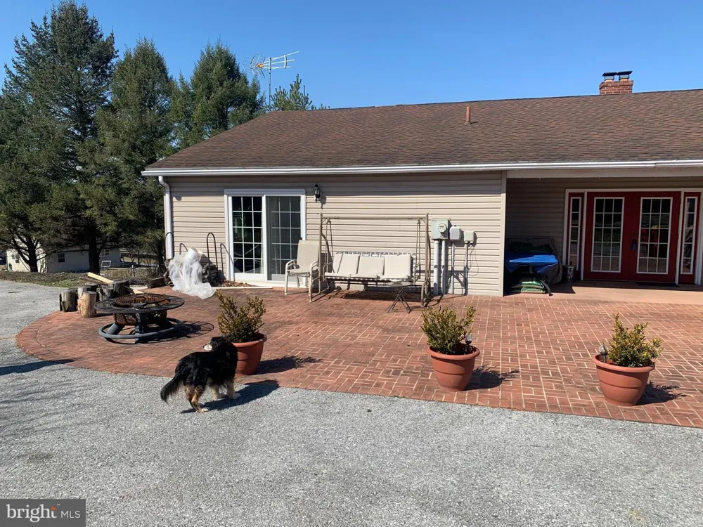 120 S HIGH STREET Newville, PA 17241