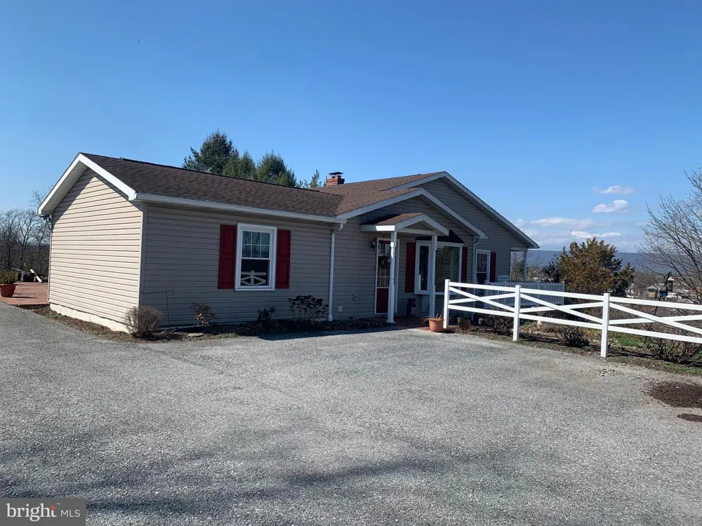 120 S HIGH STREET Newville, PA 17241