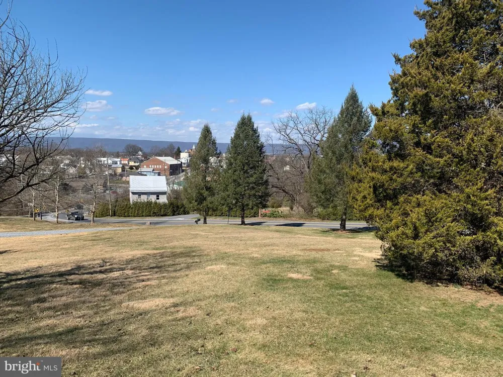 120 S HIGH STREET Newville, PA 17241