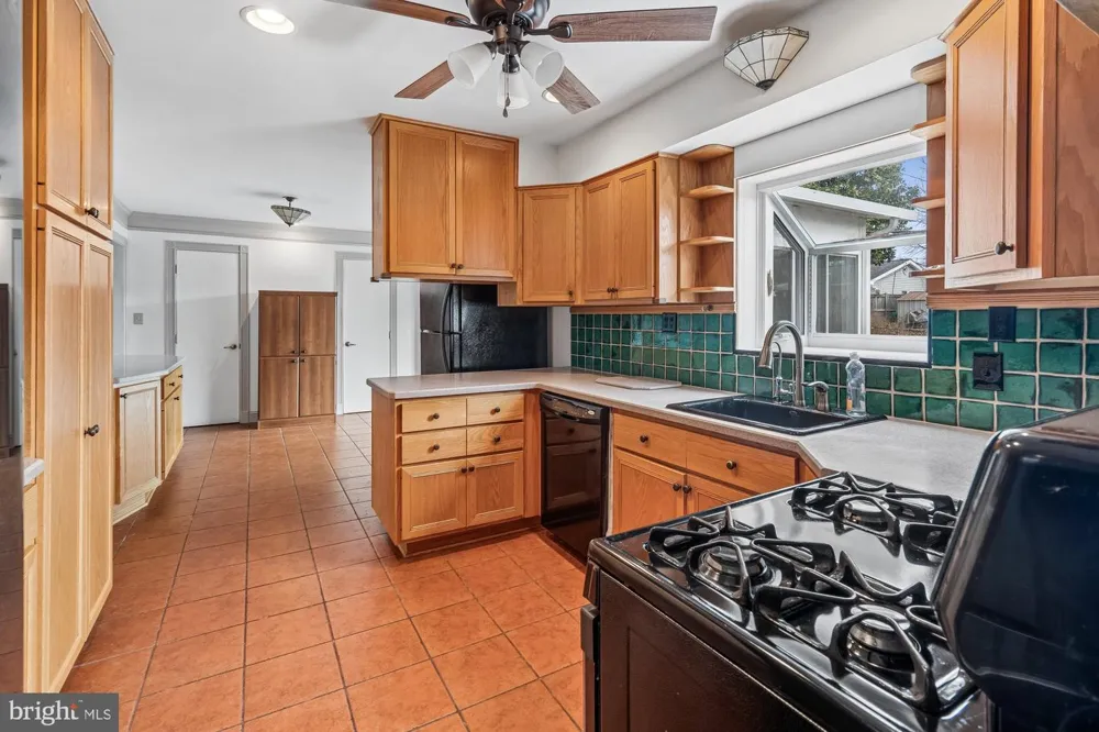 12414 STARLIGHT LANE Bowie, MD 20715