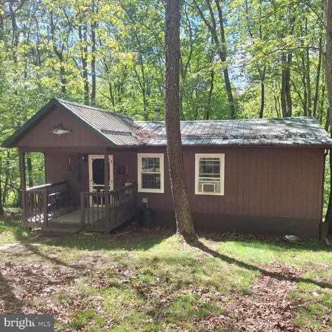 217 MEADOW VIEW DRIVE