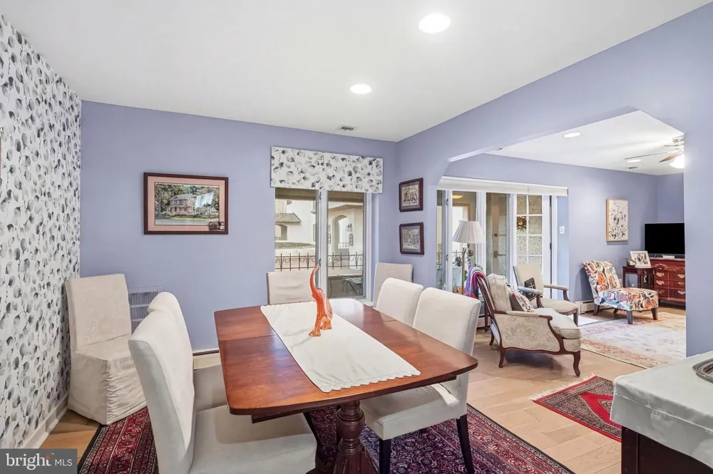 171 CENTURA Cherry Hill, NJ 08003