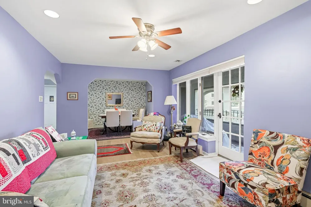 171 CENTURA Cherry Hill, NJ 08003