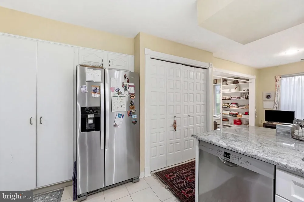171 CENTURA Cherry Hill, NJ 08003