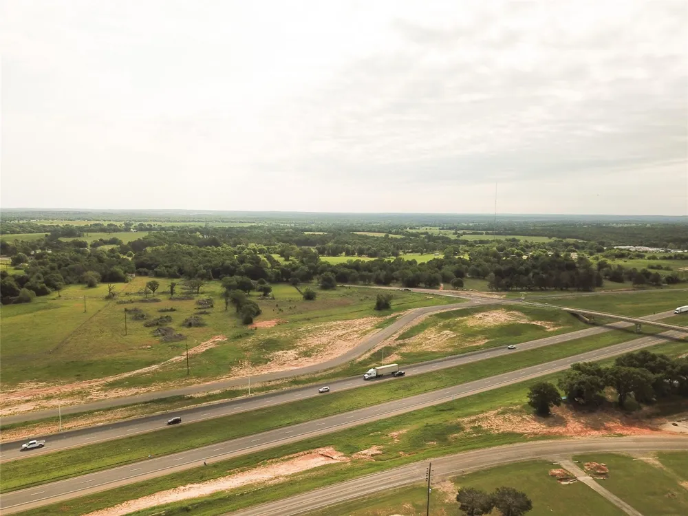Ih 45 Fairfield, TX 75840