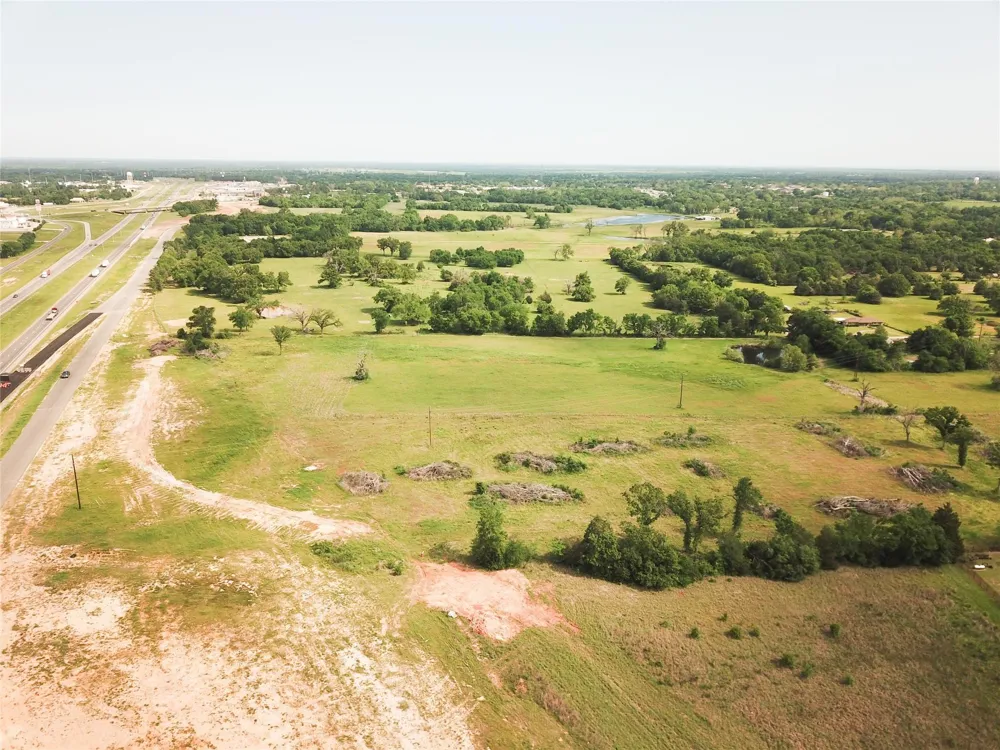 Ih 45 Fairfield, TX 75840