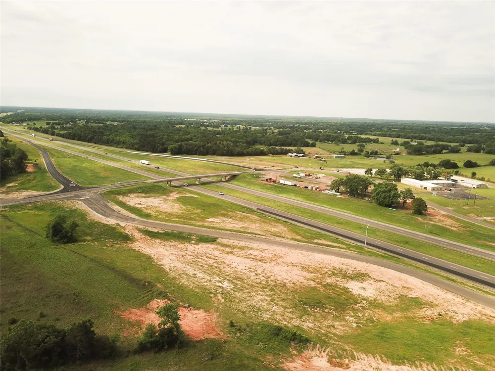 Ih 45 Fairfield, TX 75840