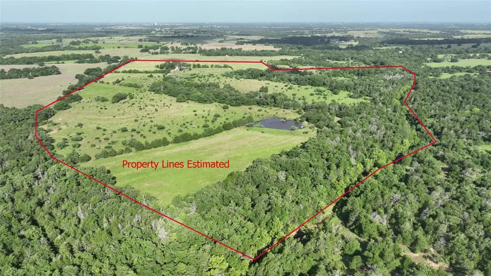 1649 County Road 209 Weimar, TX 78962