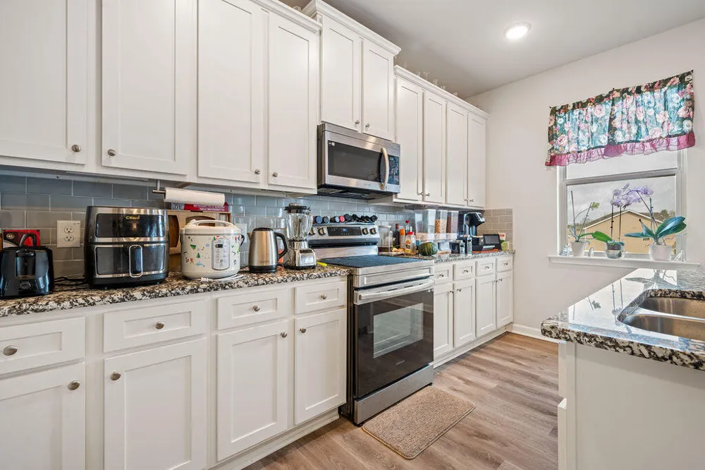 403 Mcginnis Circle Calhoun, GA 30701