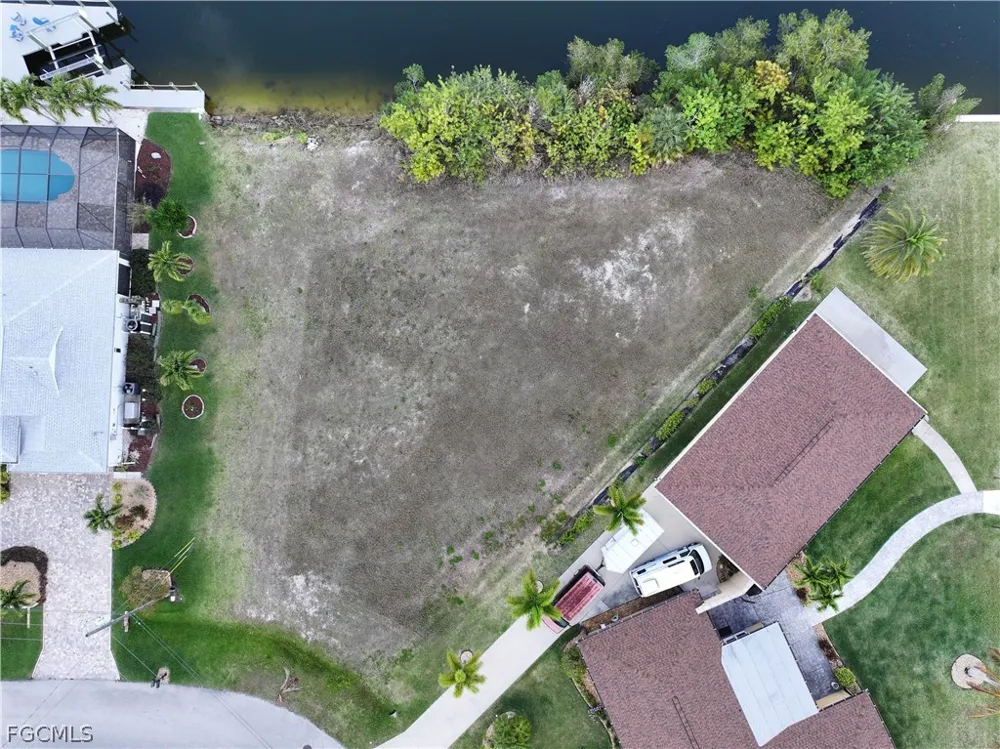SW 34th Terrace Cape Coral, FL 33914
