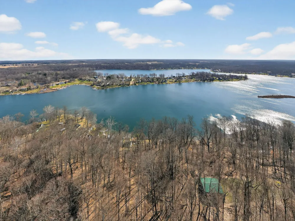 65721 North Drive Cassopolis, MI 49031