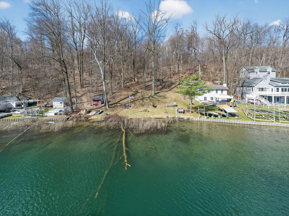 65721 North Drive Cassopolis, MI 49031