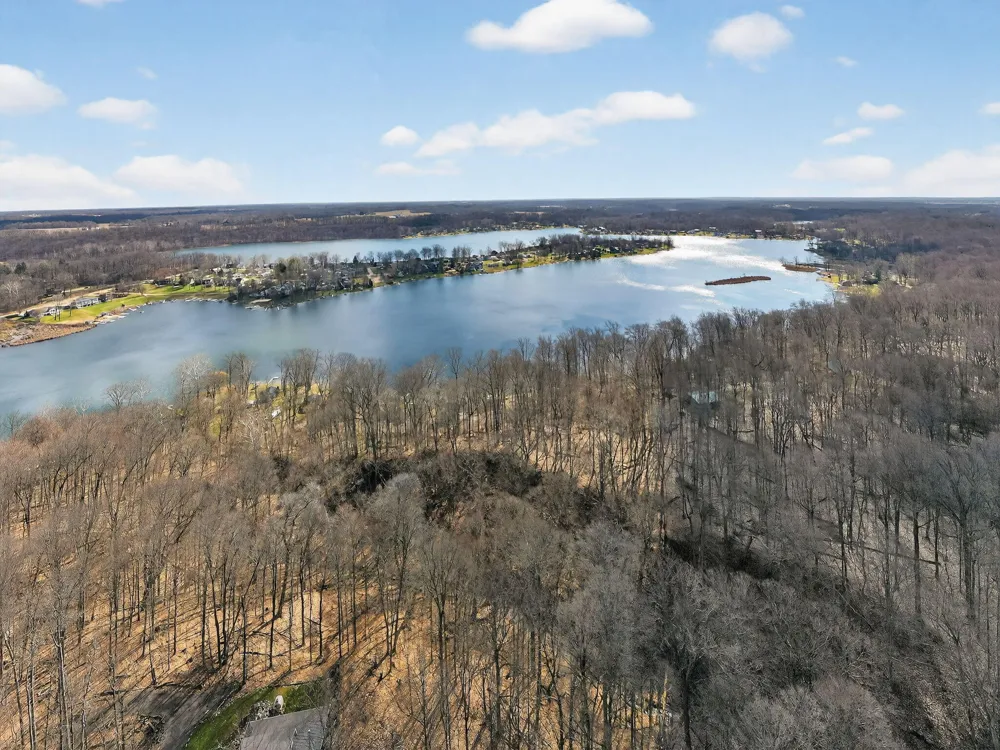 65721 North Drive Cassopolis, MI 49031