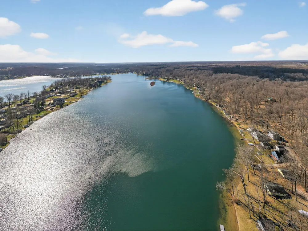 65721 North Drive Cassopolis, MI 49031