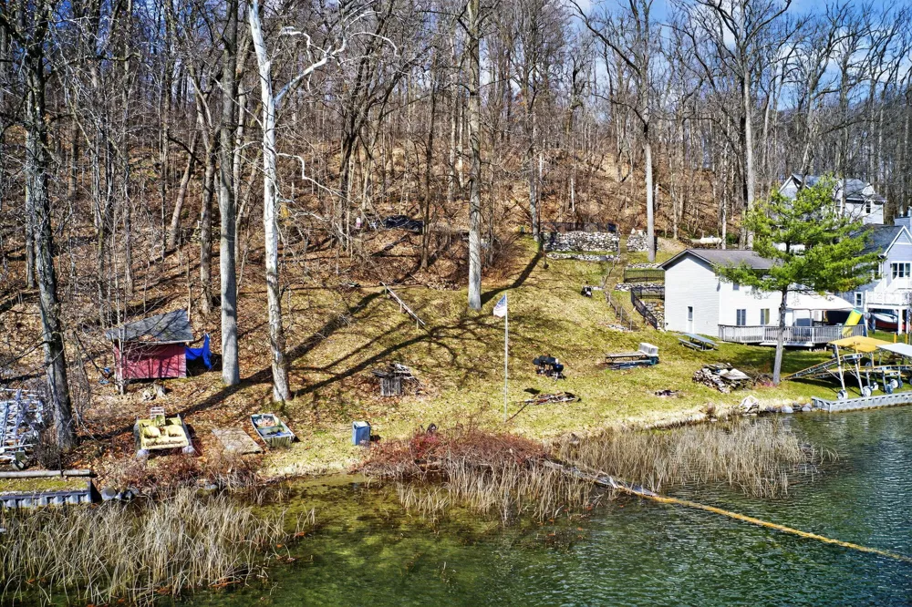 65721 North Drive Cassopolis, MI 49031