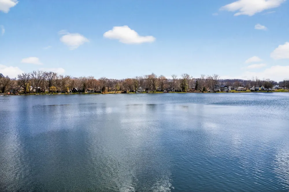 65721 North Drive Cassopolis, MI 49031
