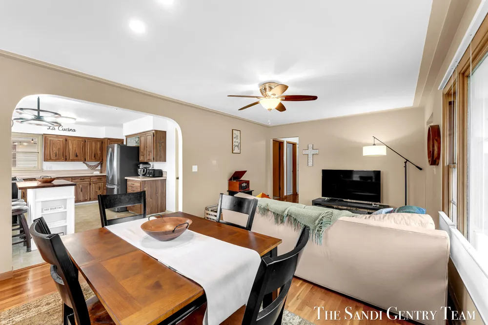 1508 Wisconsin Street Grand Haven, MI 49417
