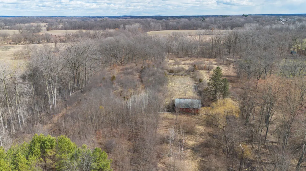 2725 S Duck Lake Road Highland, MI 48356