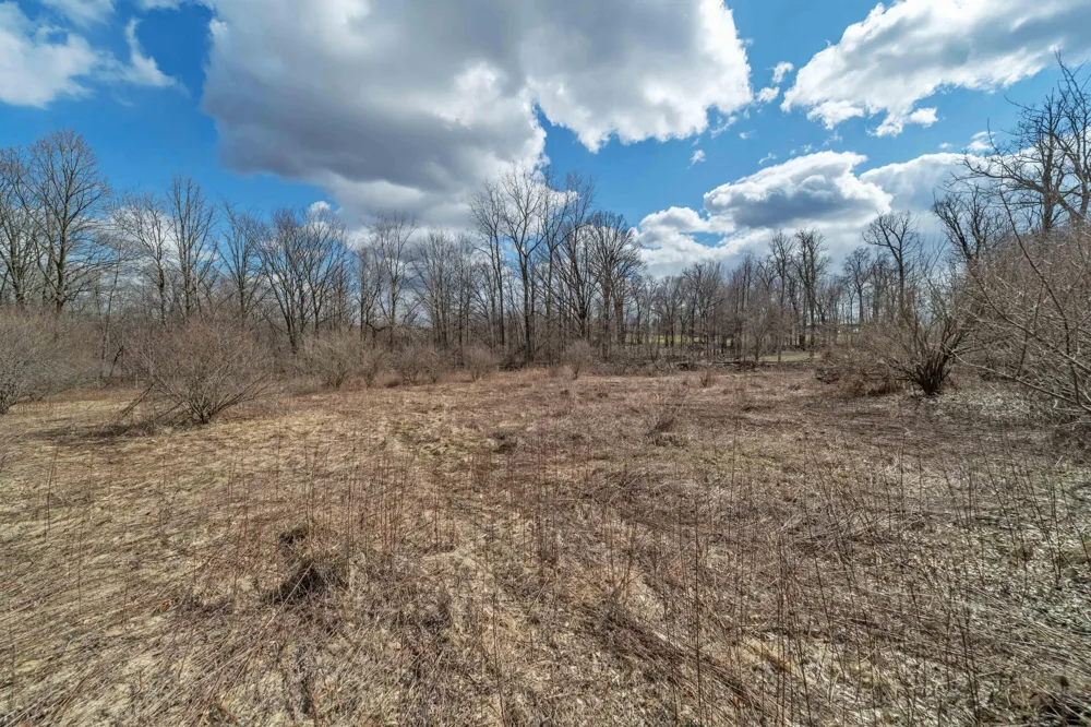 2725 S Duck Lake Road Highland, MI 48356