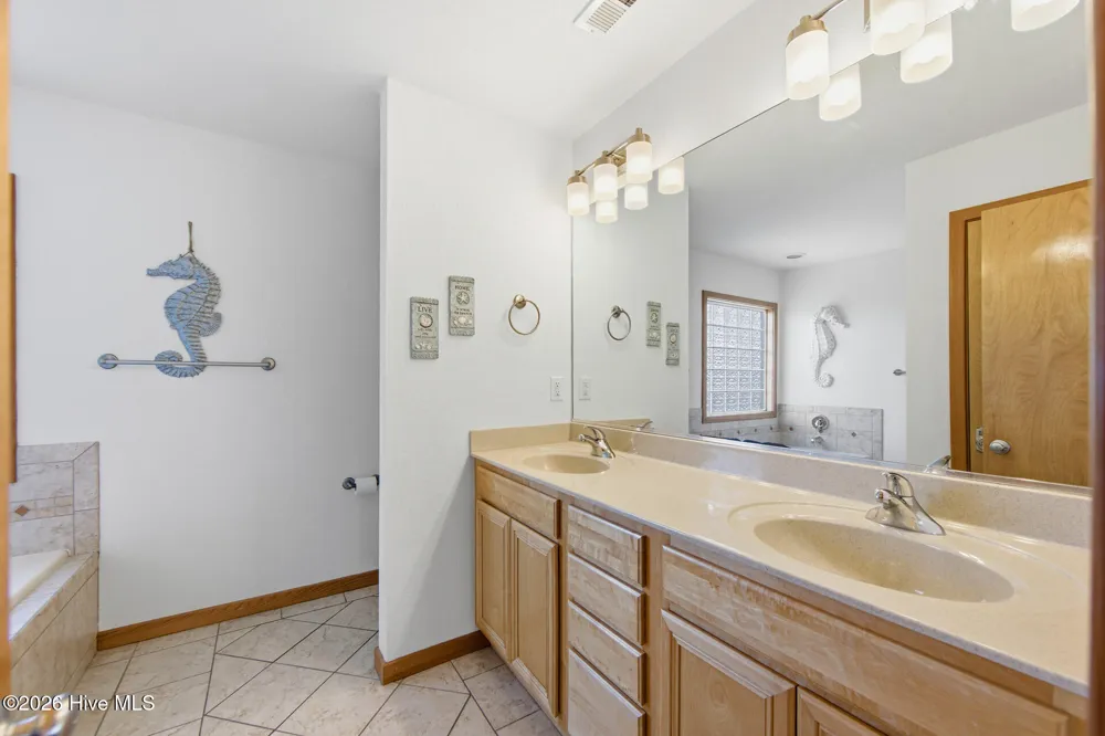 767 Gulfstream Court Corolla, NC 27927