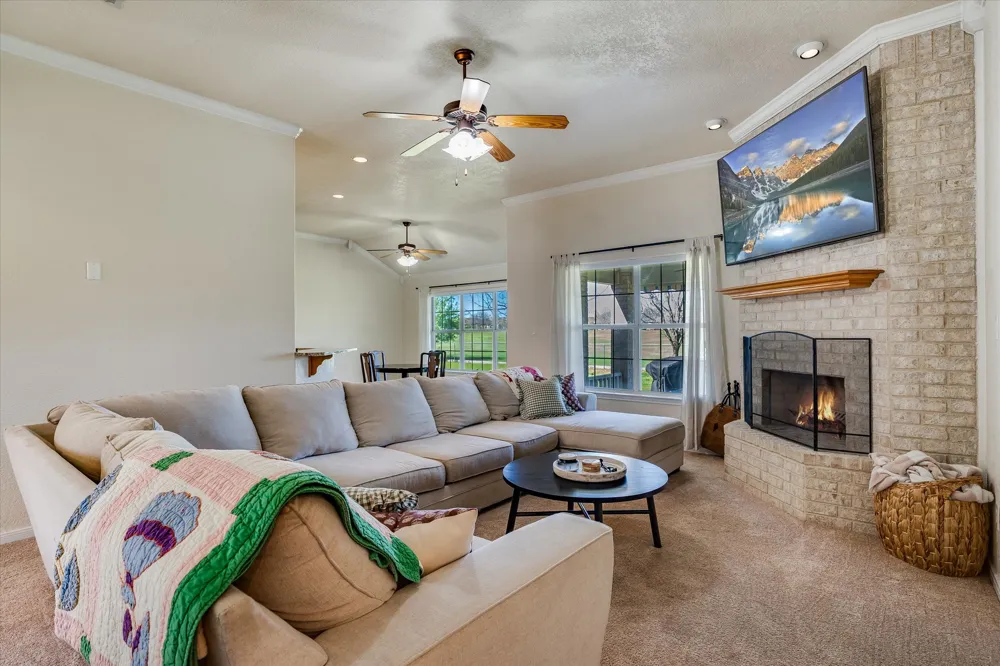 104 Firestone Place Meadowlakes, TX 78654