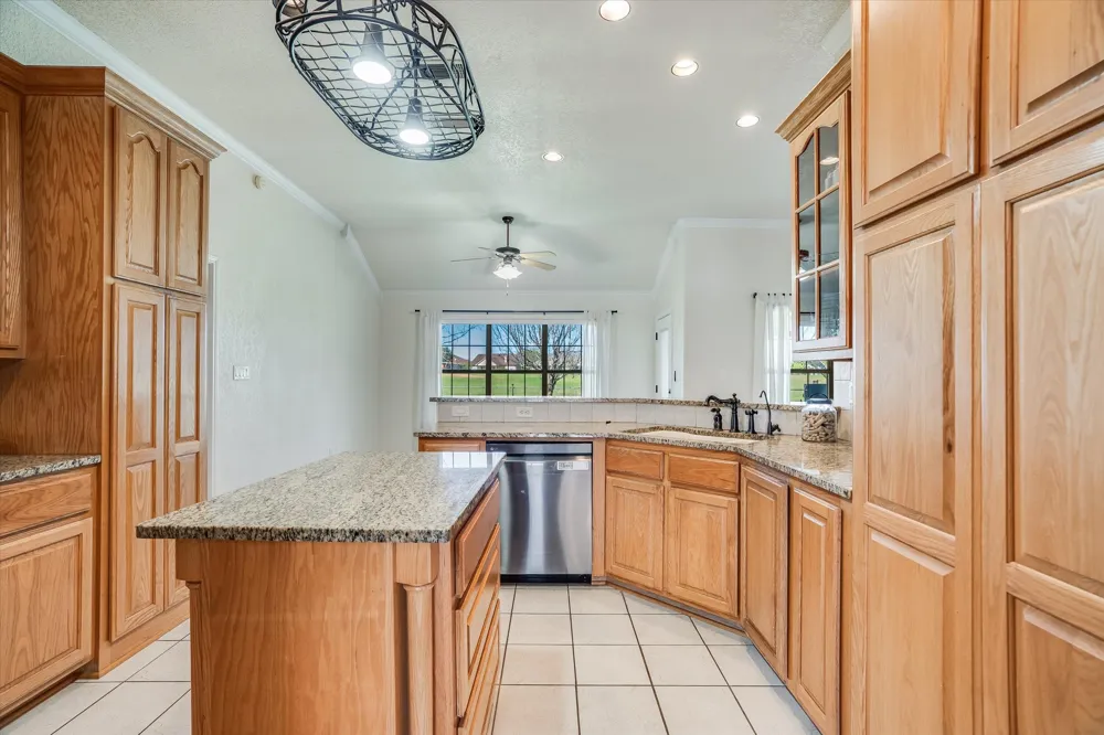 104 Firestone Place Meadowlakes, TX 78654