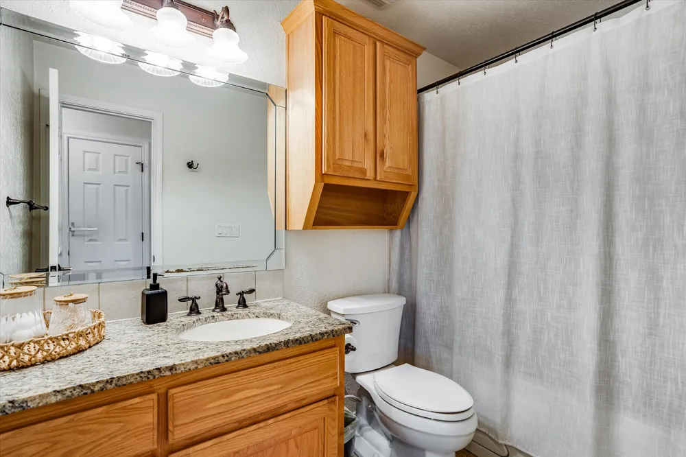 104 Firestone Place Meadowlakes, TX 78654