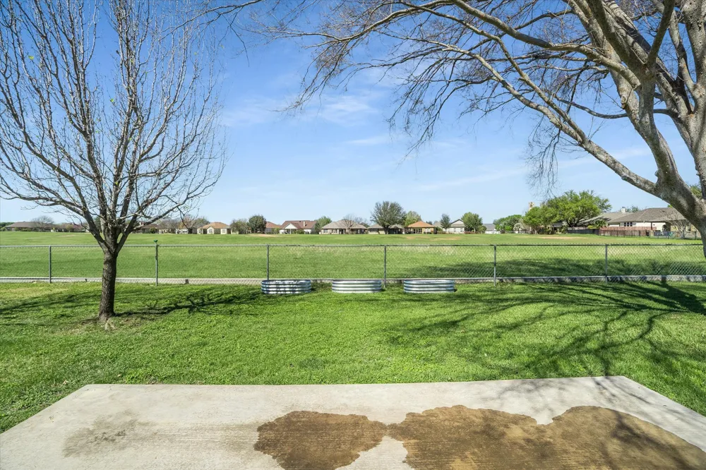 104 Firestone Place Meadowlakes, TX 78654