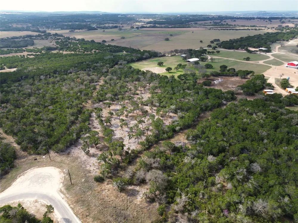 7 Burnet Oaks Burnet, TX 78611