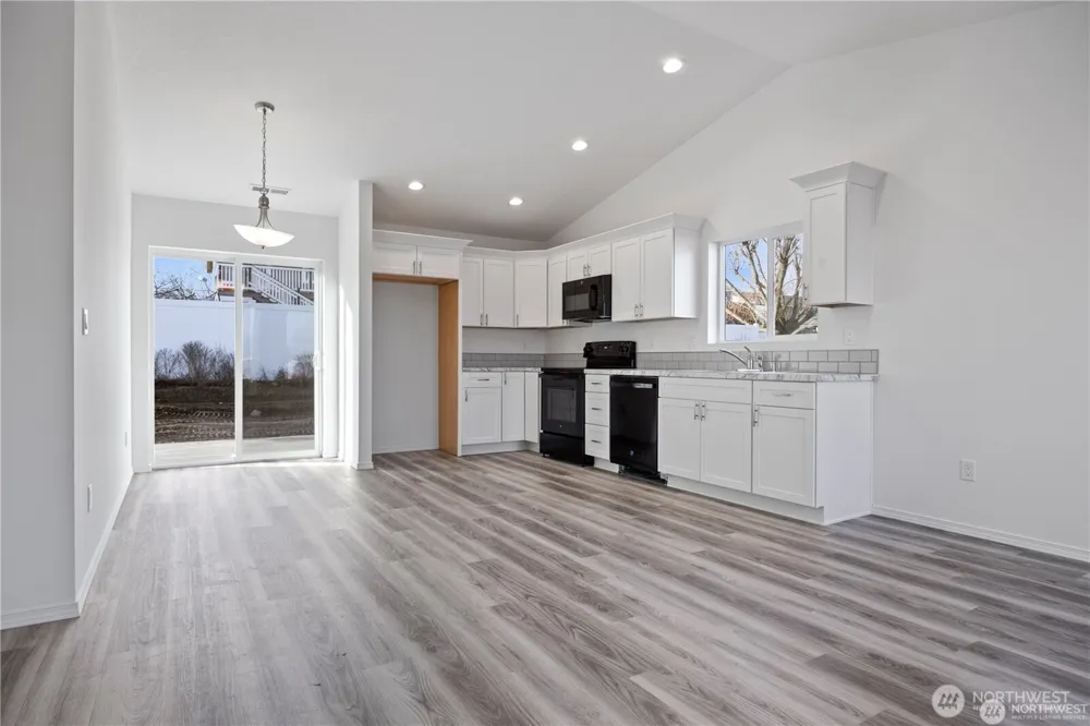 203 Tawsha Street Mattawa, WA 99349