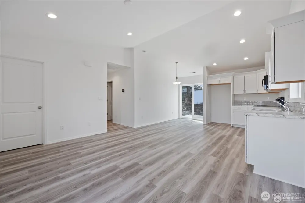 203 Tawsha Street Mattawa, WA 99349