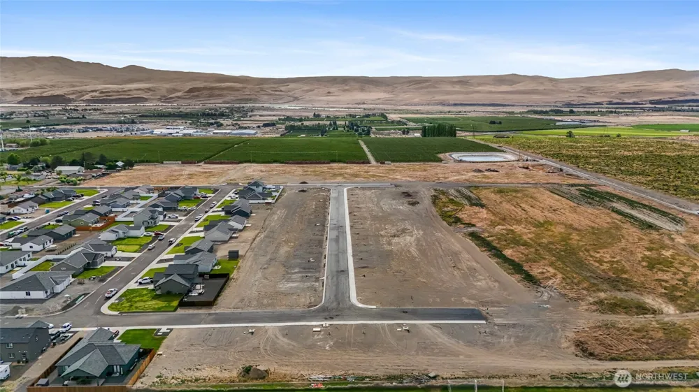 203 Tawsha Street Mattawa, WA 99349