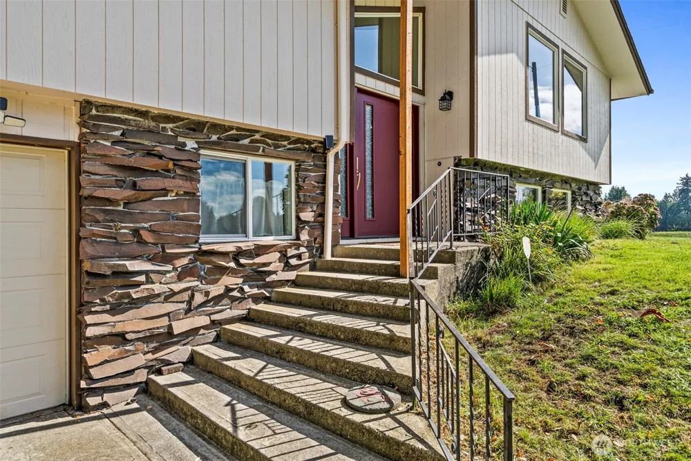 8400 Old Highway 99 SE Tumwater, WA 98501