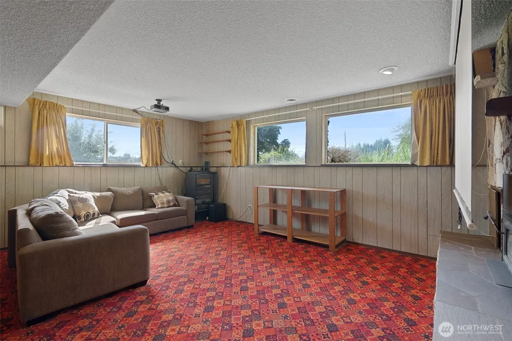 8400 Old Highway 99 SE Tumwater, WA 98501