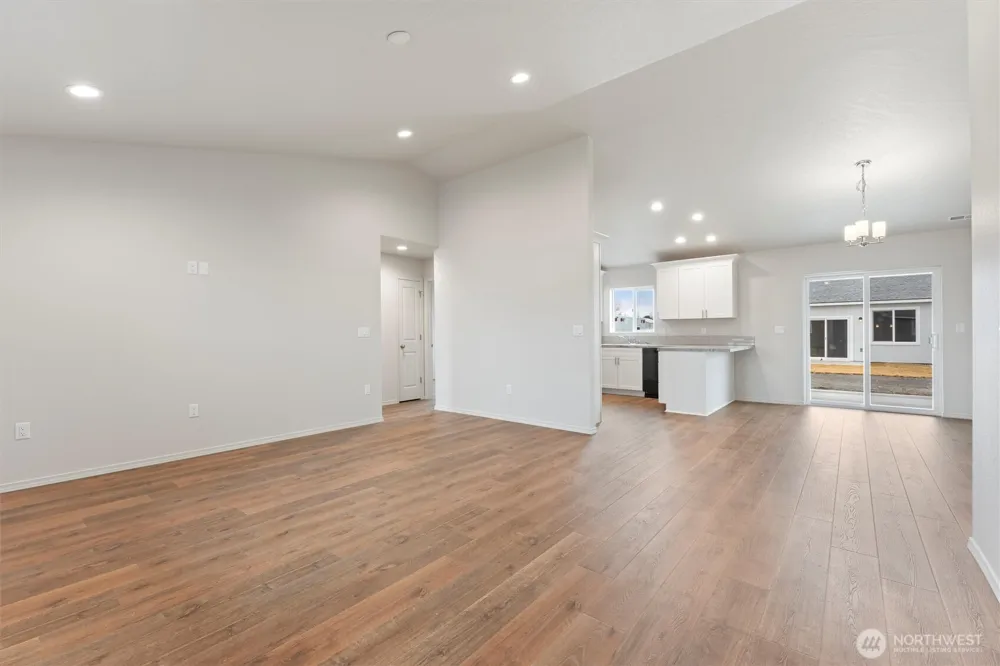 207 Tawsha Street Mattawa, WA 99349