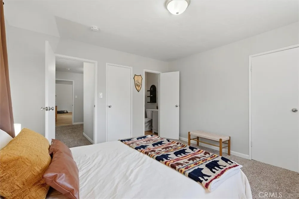 45430 Lauri Oakhurst, CA 93644
