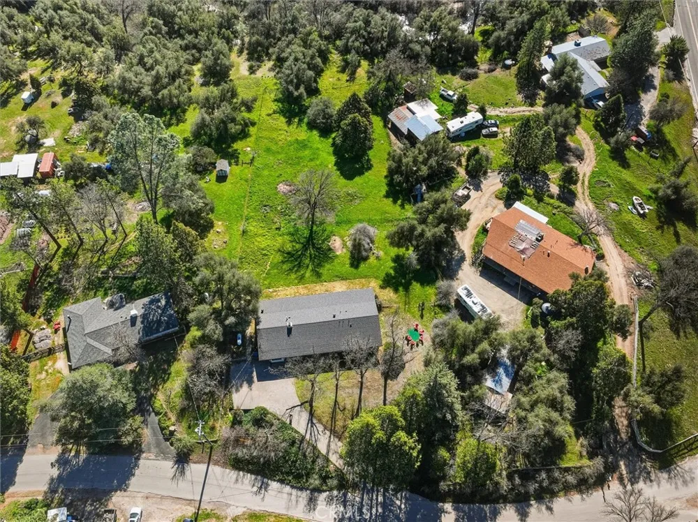 45430 Lauri Oakhurst, CA 93644