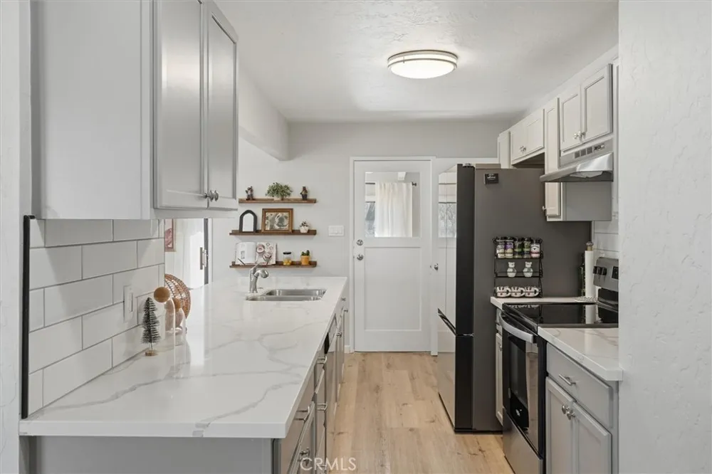 45430 Lauri Oakhurst, CA 93644